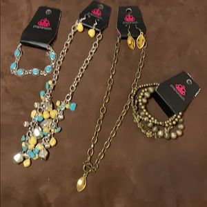 Paparazzi necklace and bracelet lot NWT